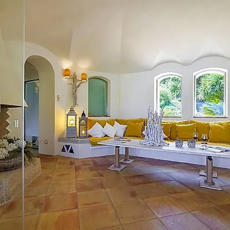 Padulella 8+2, Emma Hotel 4*