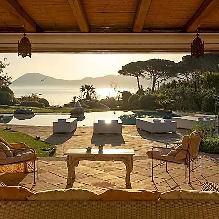 Hotel Padulella 8+2, Emma Portoferraio