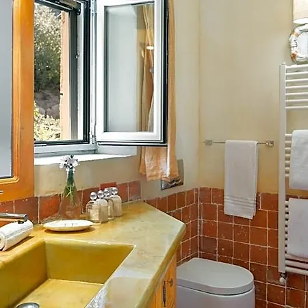 Padulella 8+2, Emma Hotel 4*
